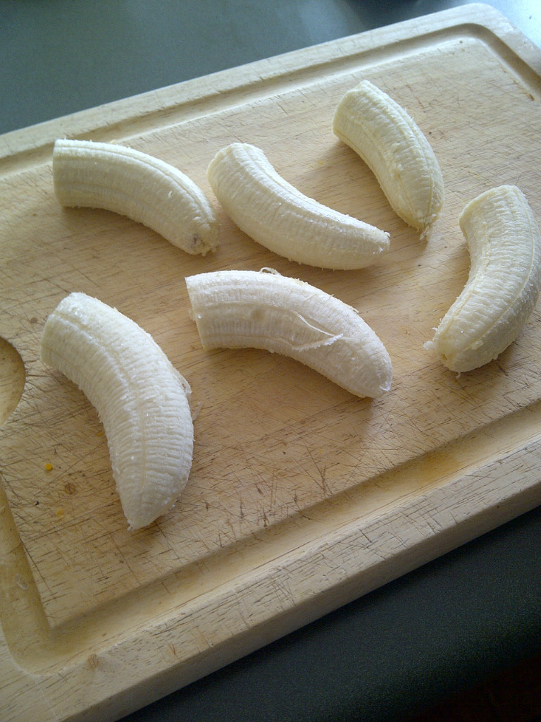 Bananas cut